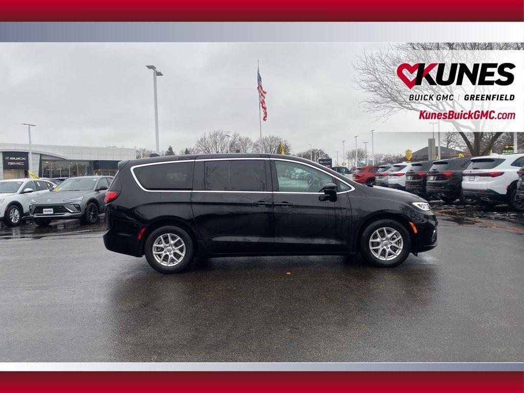 used 2024 Chrysler Pacifica car, priced at $28,799