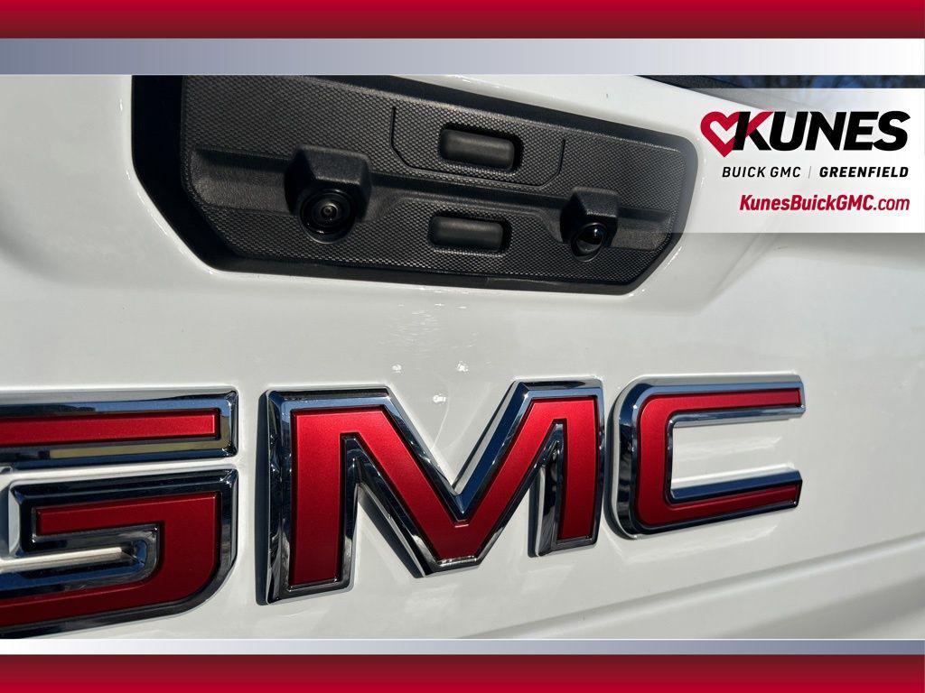 used 2025 GMC Sierra 2500 car, priced at $71,399