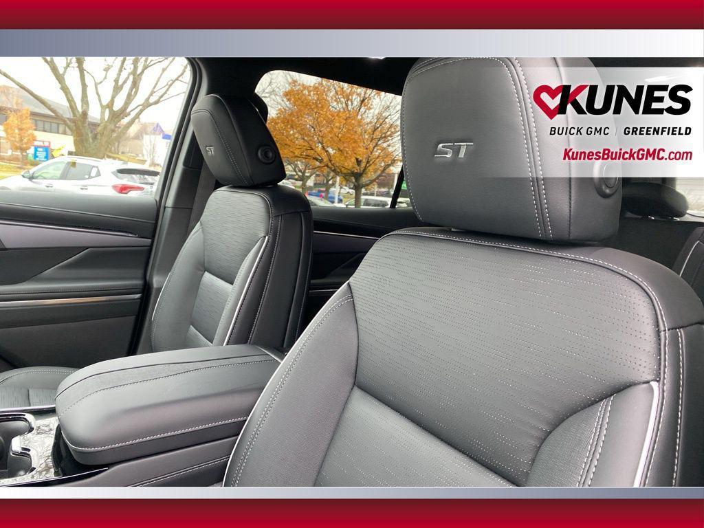 new 2026 Buick Enclave car, priced at $54,551