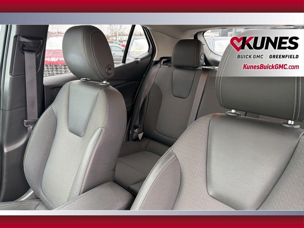 used 2025 Buick Encore GX car, priced at $22,399