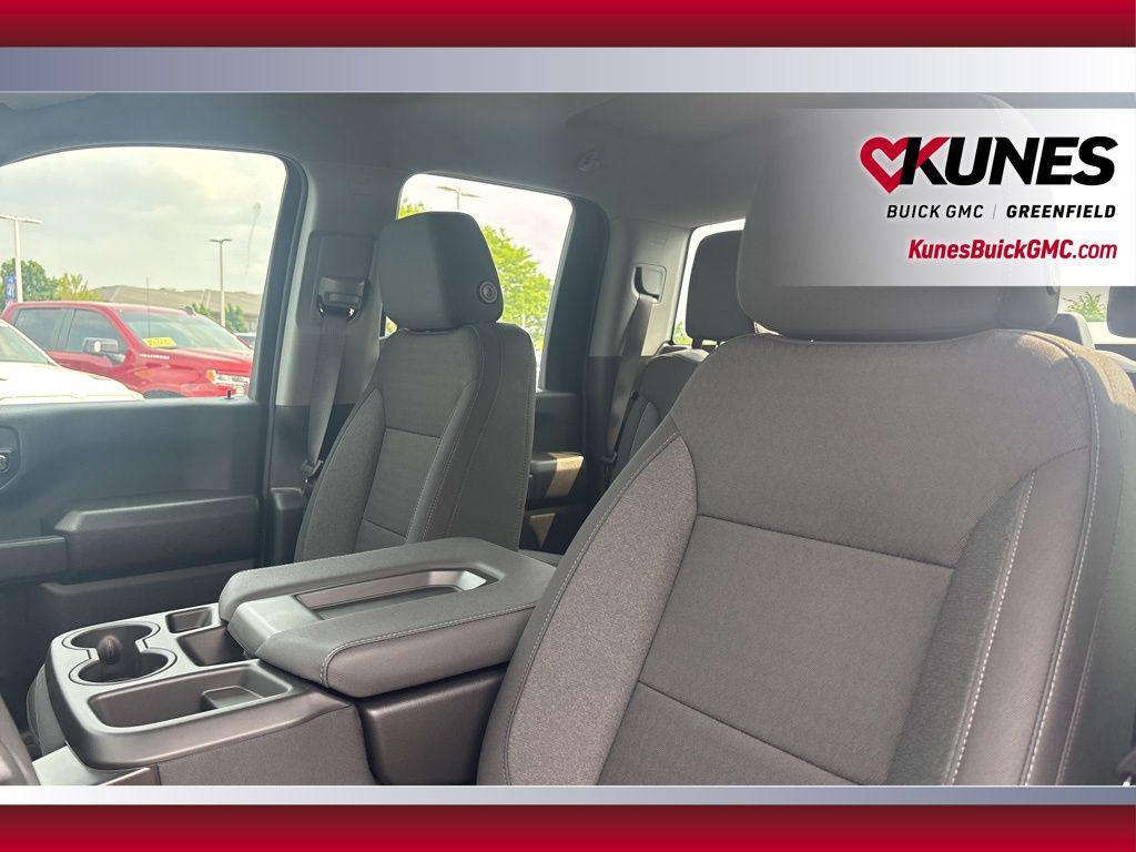 new 2025 GMC Sierra 2500 car, priced at $58,270