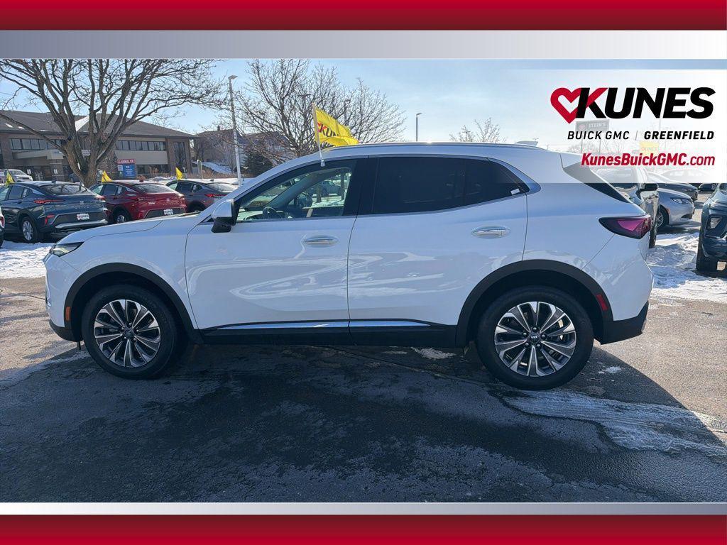 used 2024 Buick Envision car, priced at $25,699