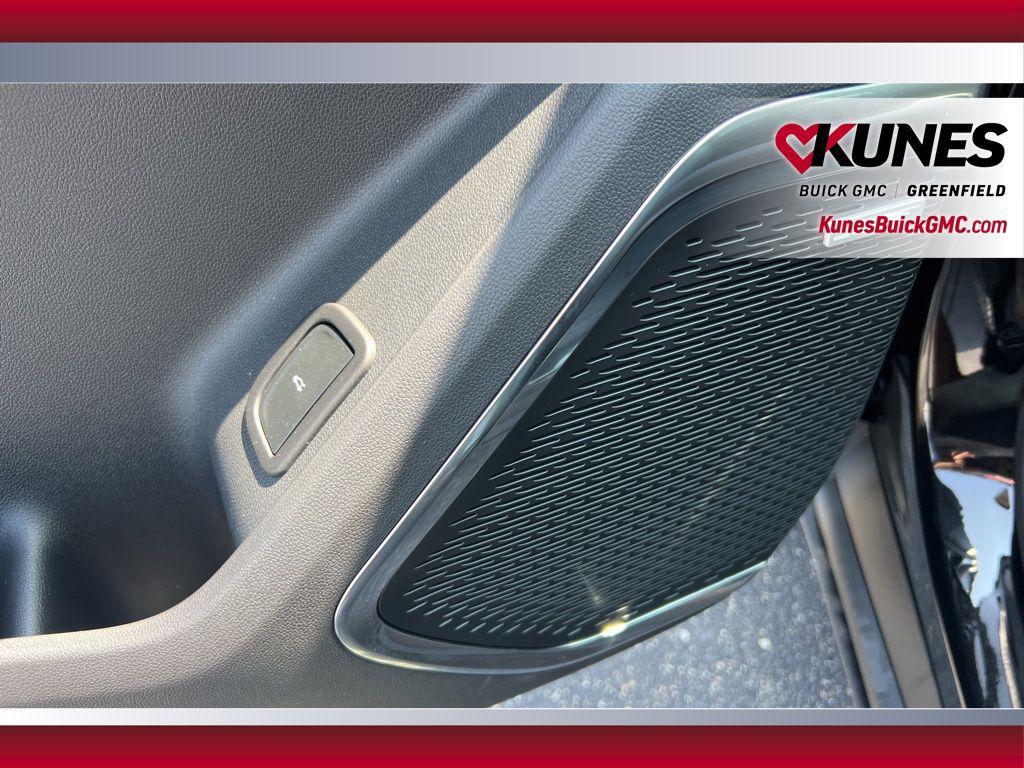 new 2025 GMC Acadia car, priced at $43,977