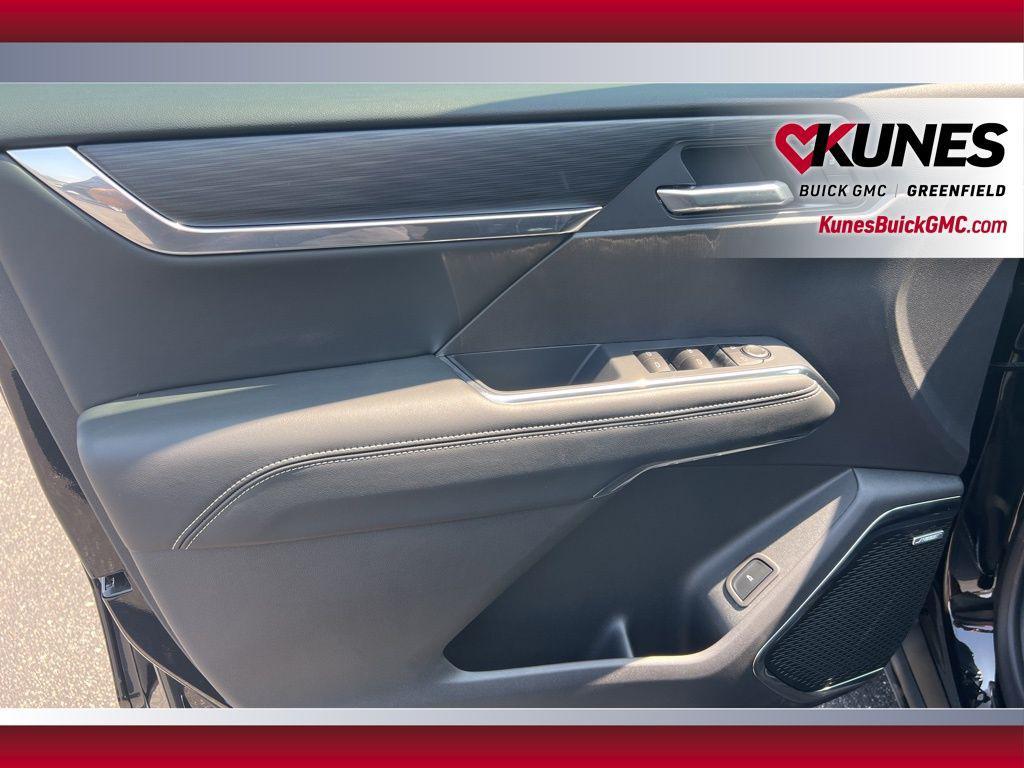 new 2025 GMC Acadia car, priced at $43,977