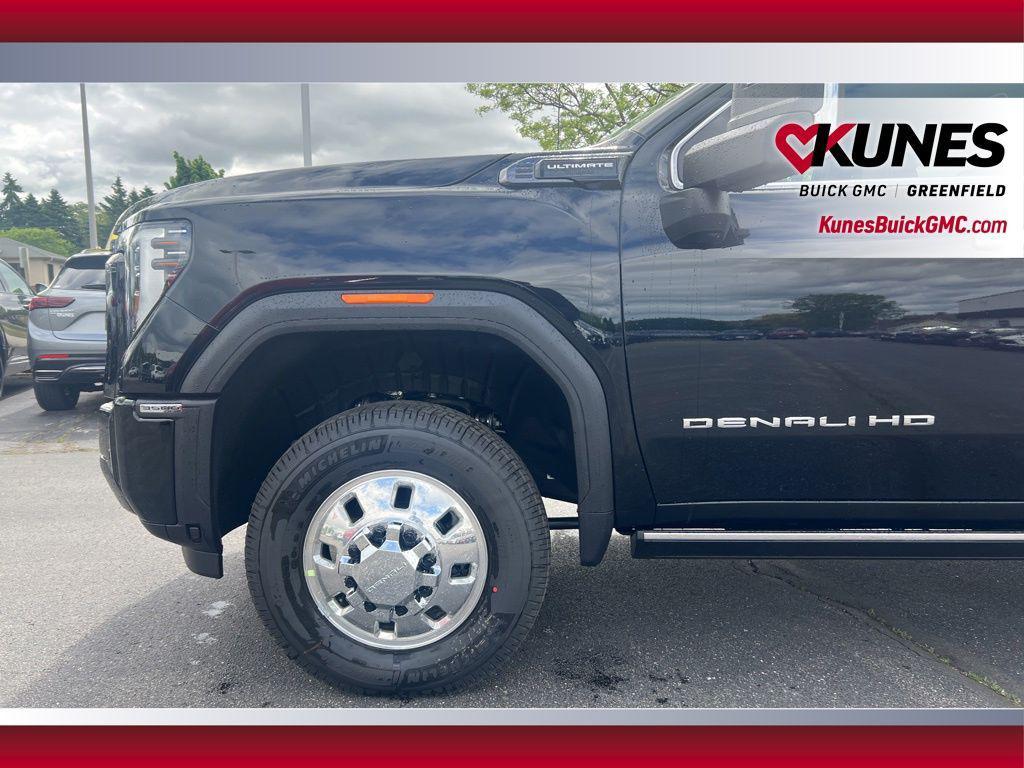new 2026 GMC Sierra 3500 car, priced at $103,854