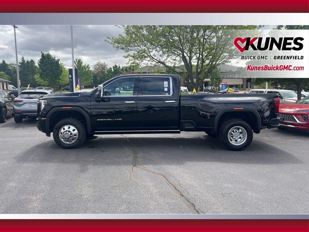 new 2026 GMC Sierra 3500 car, priced at $103,854