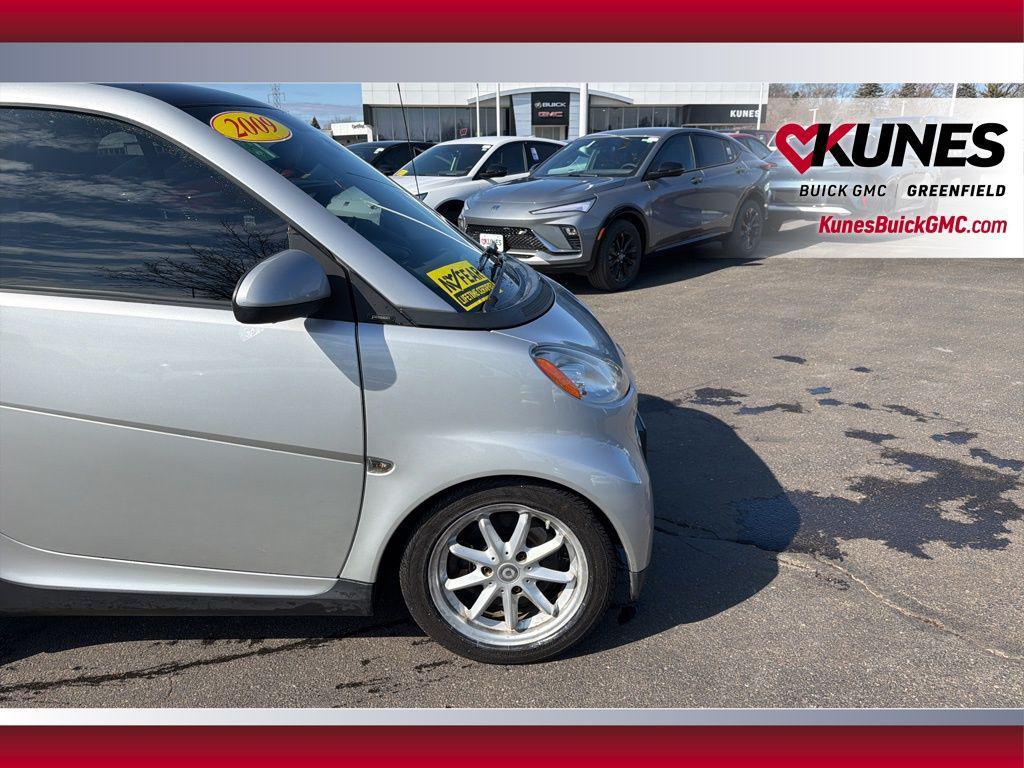 used 2009 smart ForTwo car, priced at $5,995