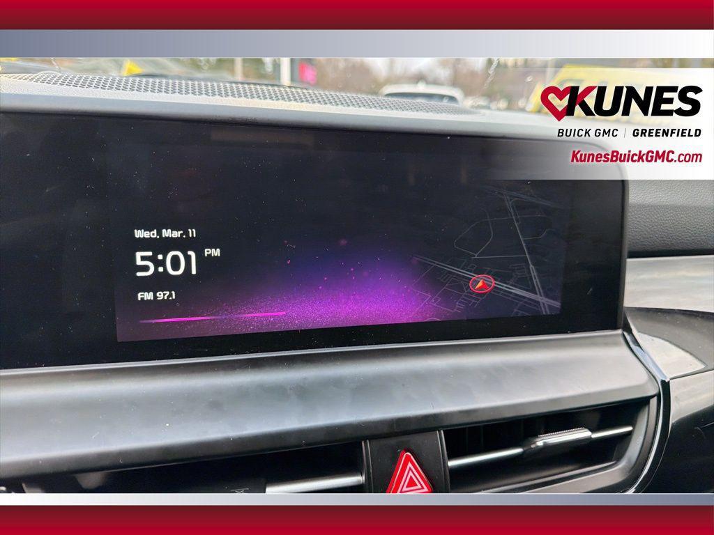 used 2025 Kia Seltos car, priced at $20,399