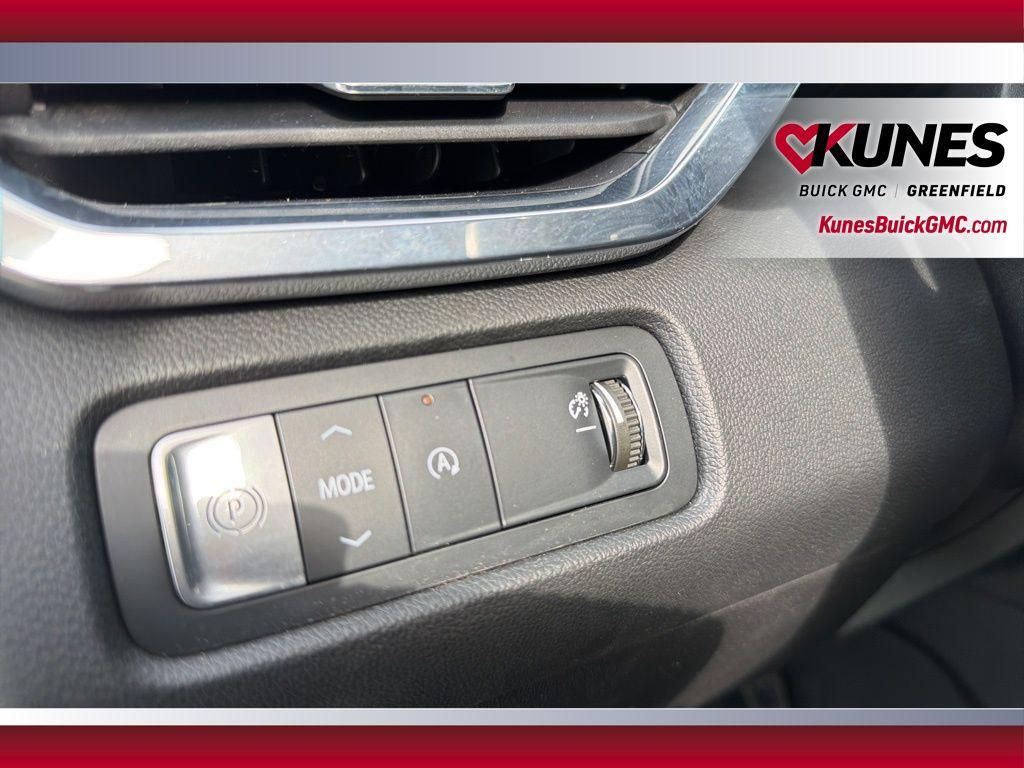 used 2024 GMC Acadia car, priced at $29,997