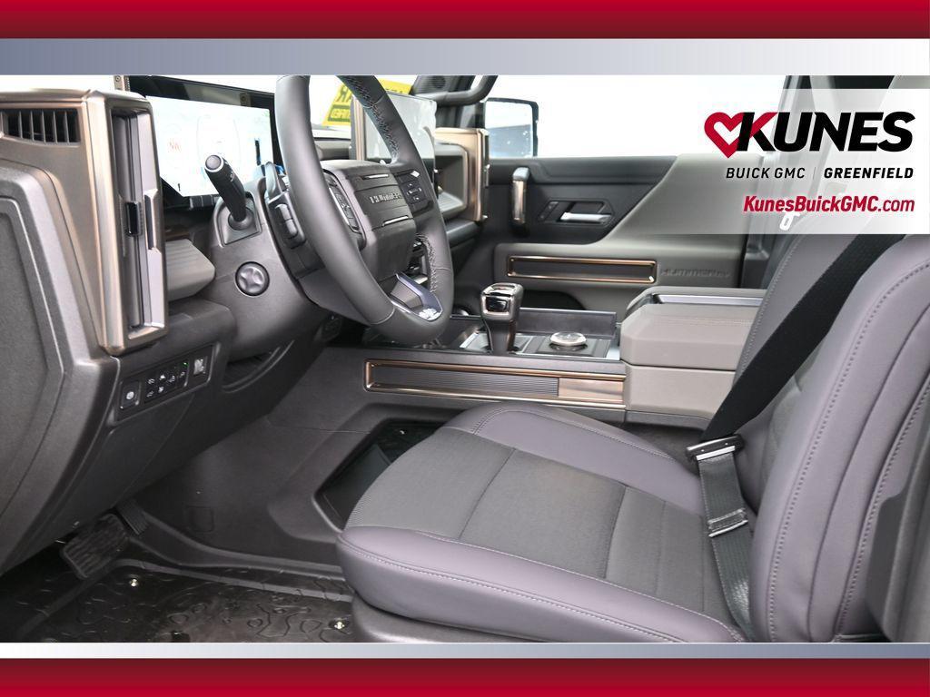 new 2025 GMC HUMMER EV Pickup car, priced at $101,272