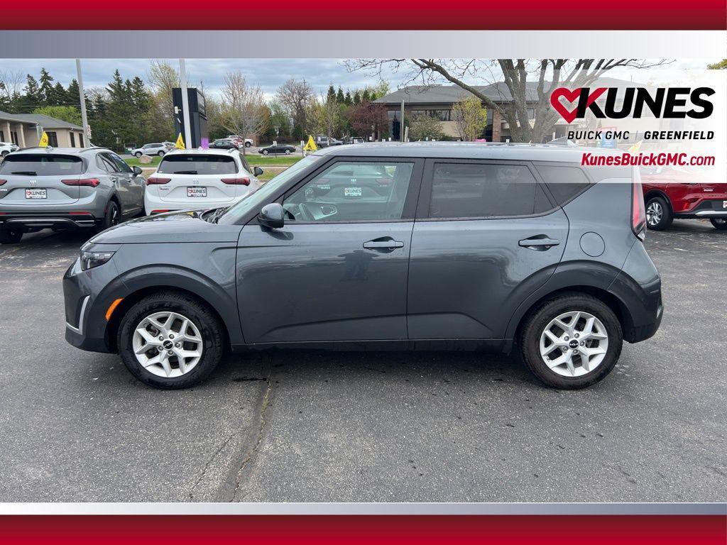 used 2024 Kia Soul car, priced at $16,299
