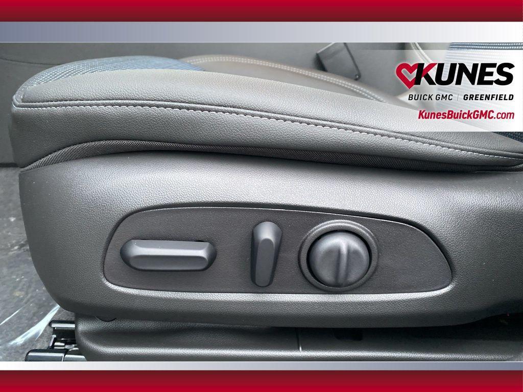 new 2026 Buick Envista car, priced at $26,893