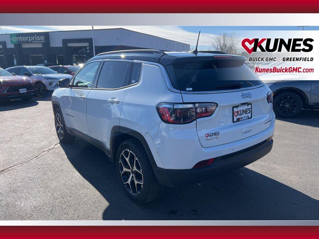 used 2025 Jeep Compass car