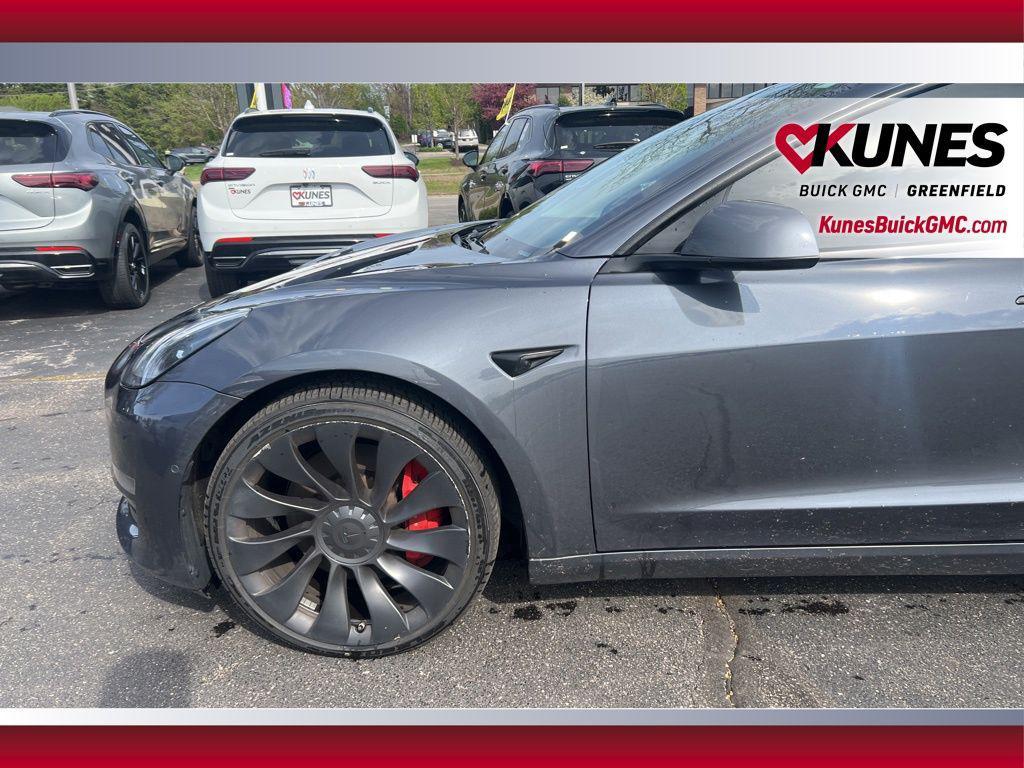 used 2021 Tesla Model 3 car, priced at $27,599