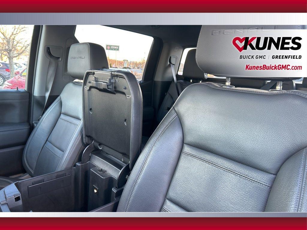 used 2021 GMC Sierra 1500 car, priced at $37,995