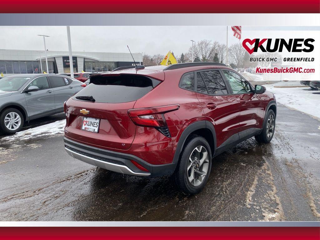 used 2025 Chevrolet Trax car, priced at $18,995