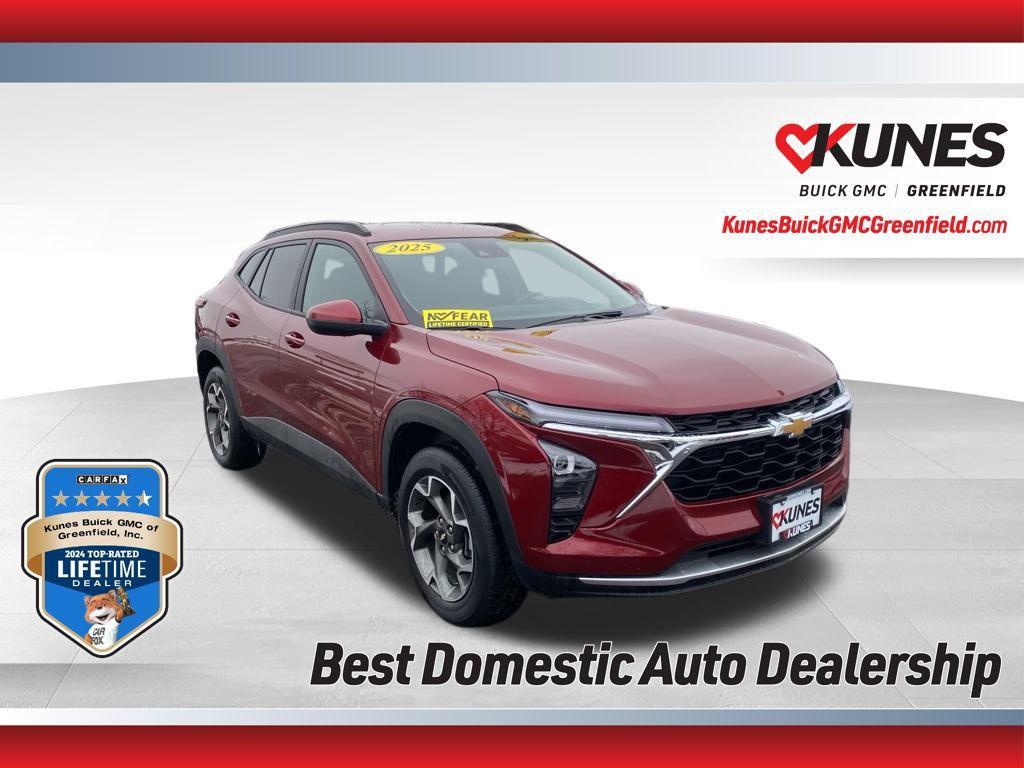 used 2025 Chevrolet Trax car, priced at $18,995