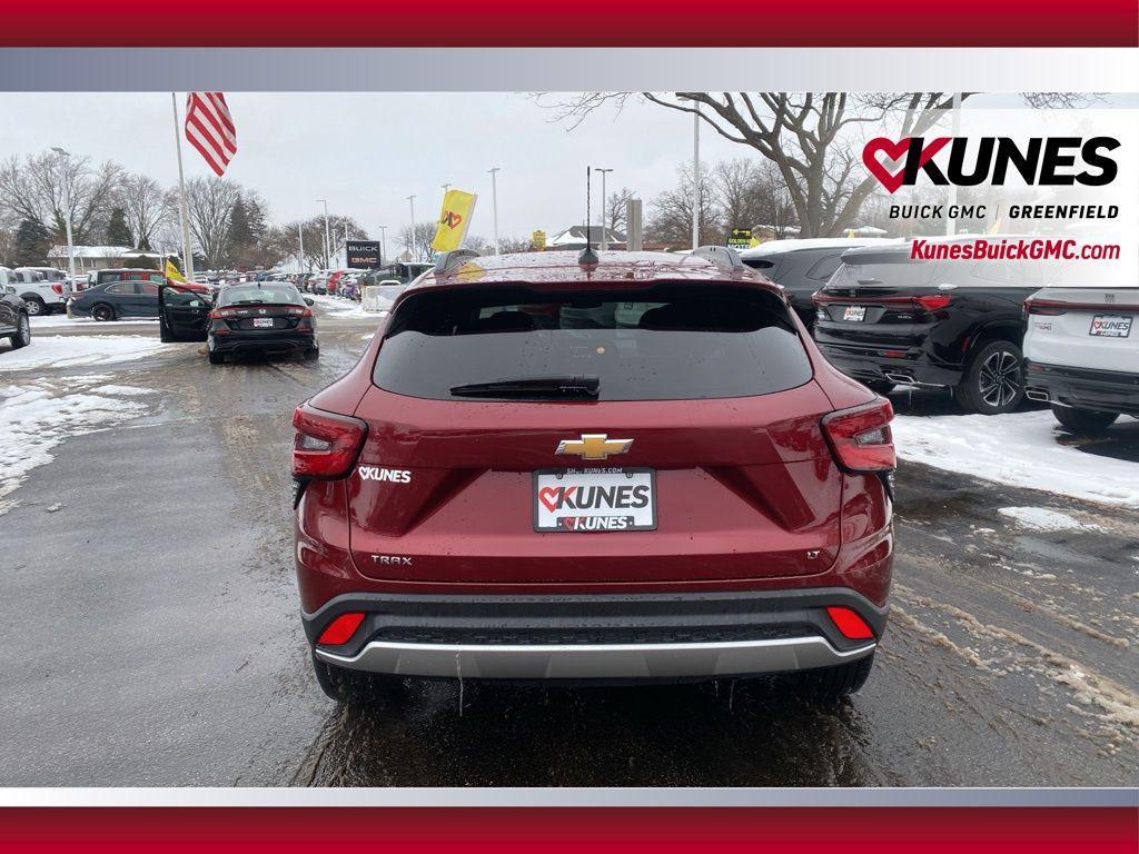 used 2025 Chevrolet Trax car, priced at $18,995