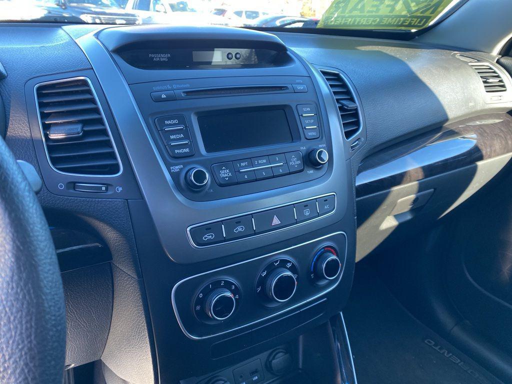 used 2015 Kia Sorento car, priced at $9,000