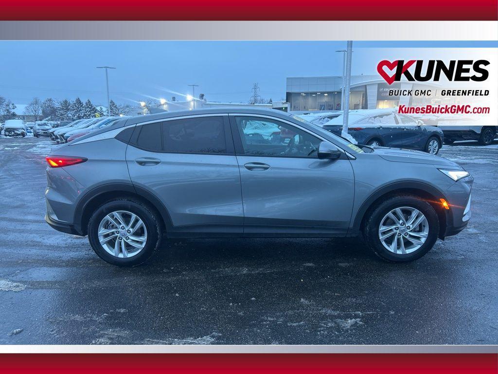 used 2025 Buick Envista car, priced at $22,222