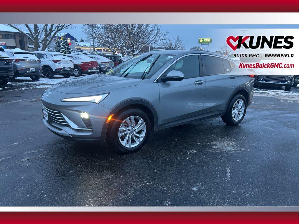 used 2025 Buick Envista car, priced at $22,222