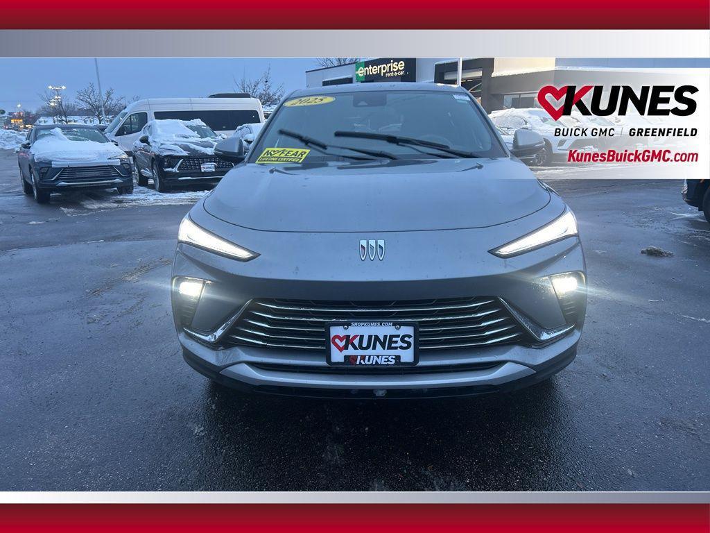 used 2025 Buick Envista car, priced at $22,222