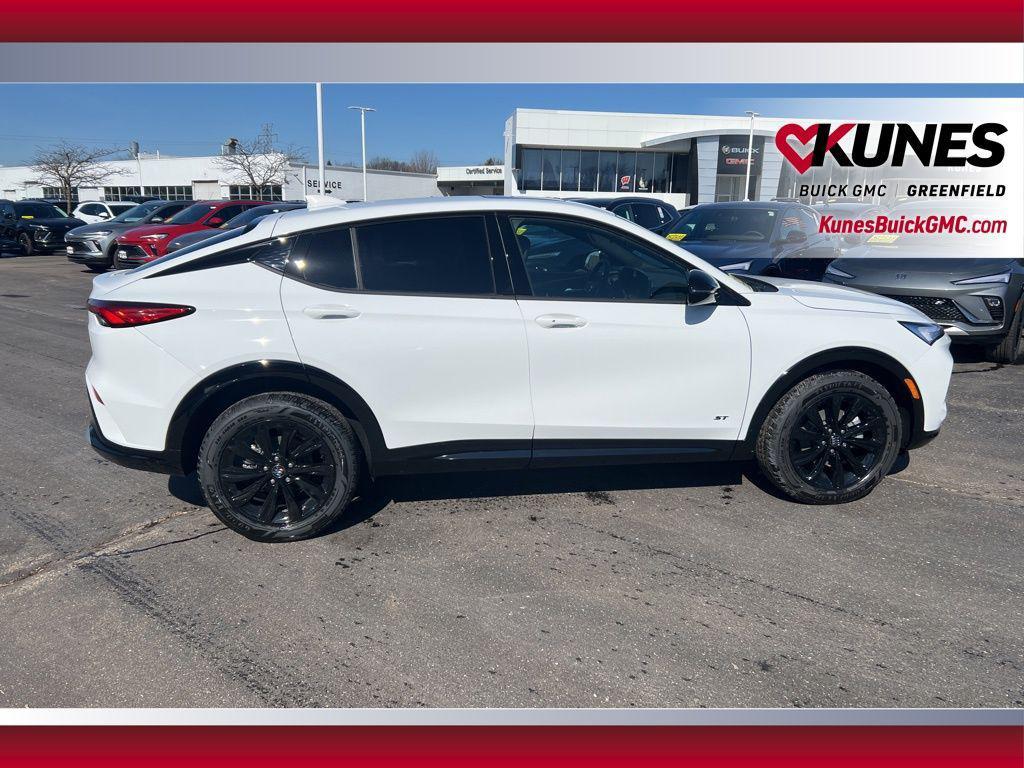 new 2026 Buick Envista car, priced at $29,533