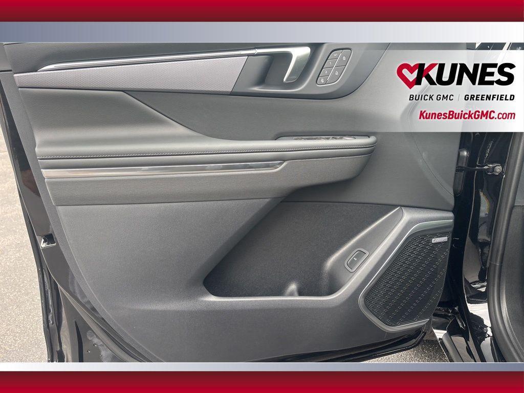 new 2026 Buick Enclave car, priced at $53,402