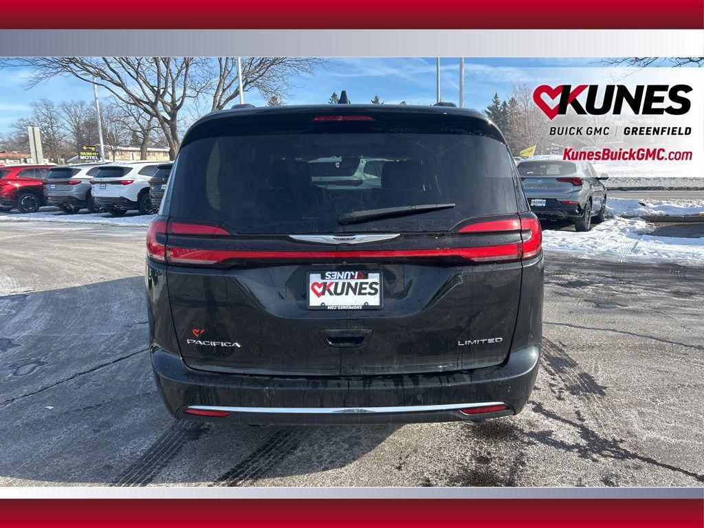 used 2022 Chrysler Pacifica car, priced at $25,399