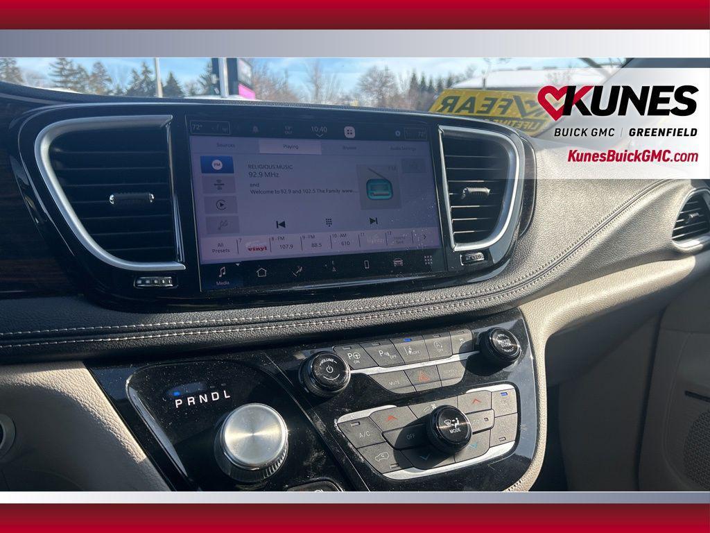 used 2022 Chrysler Pacifica car, priced at $25,399