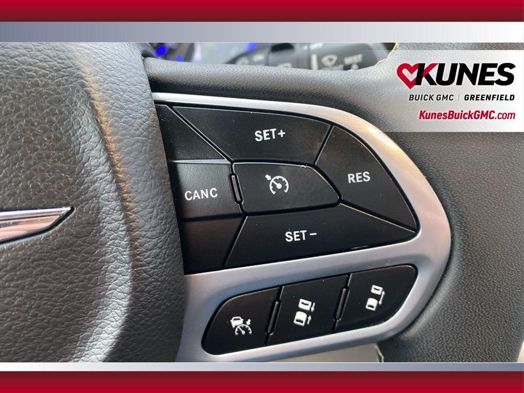 used 2022 Chrysler Pacifica car, priced at $25,399