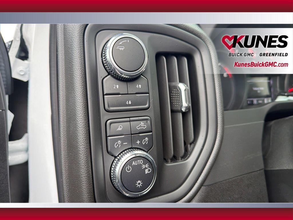 new 2025 GMC Sierra 3500 car, priced at $48,342