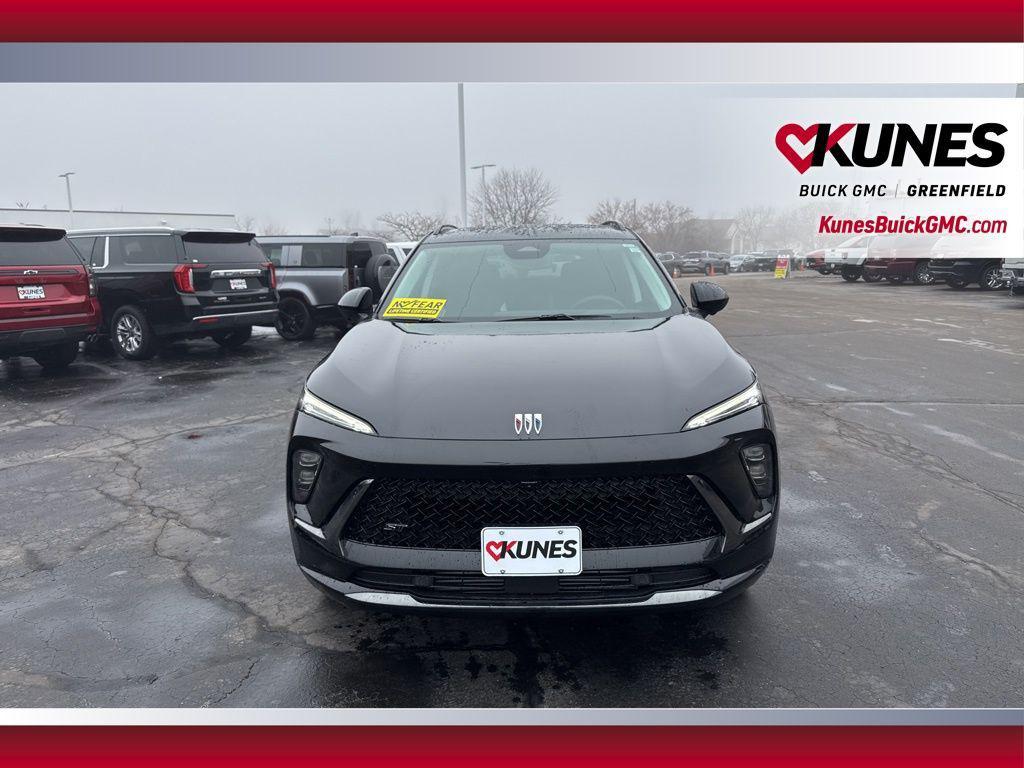 new 2026 Buick Envision car, priced at $46,829