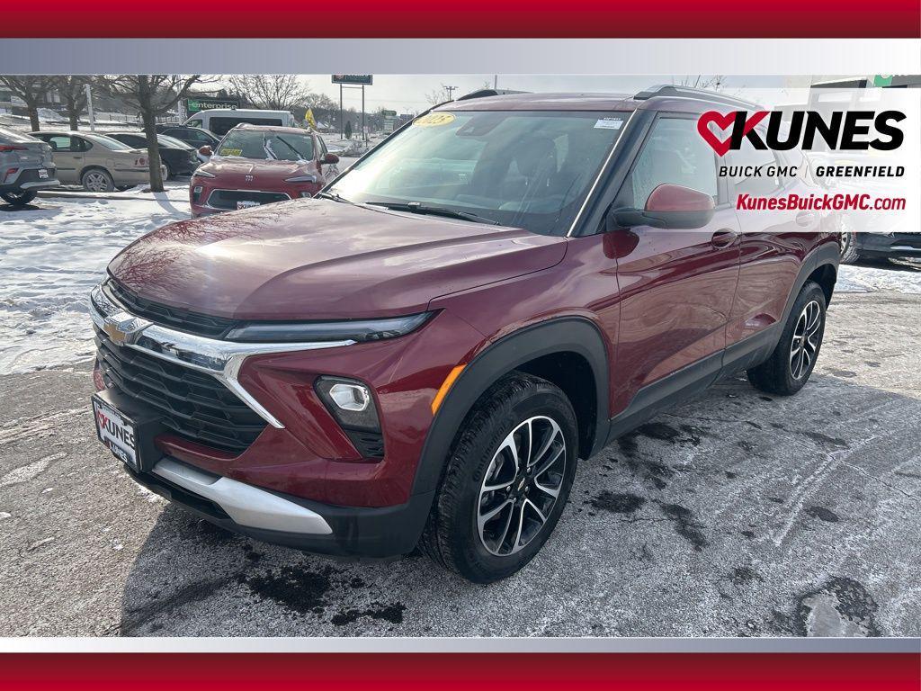 used 2025 Chevrolet TrailBlazer car, priced at $22,919