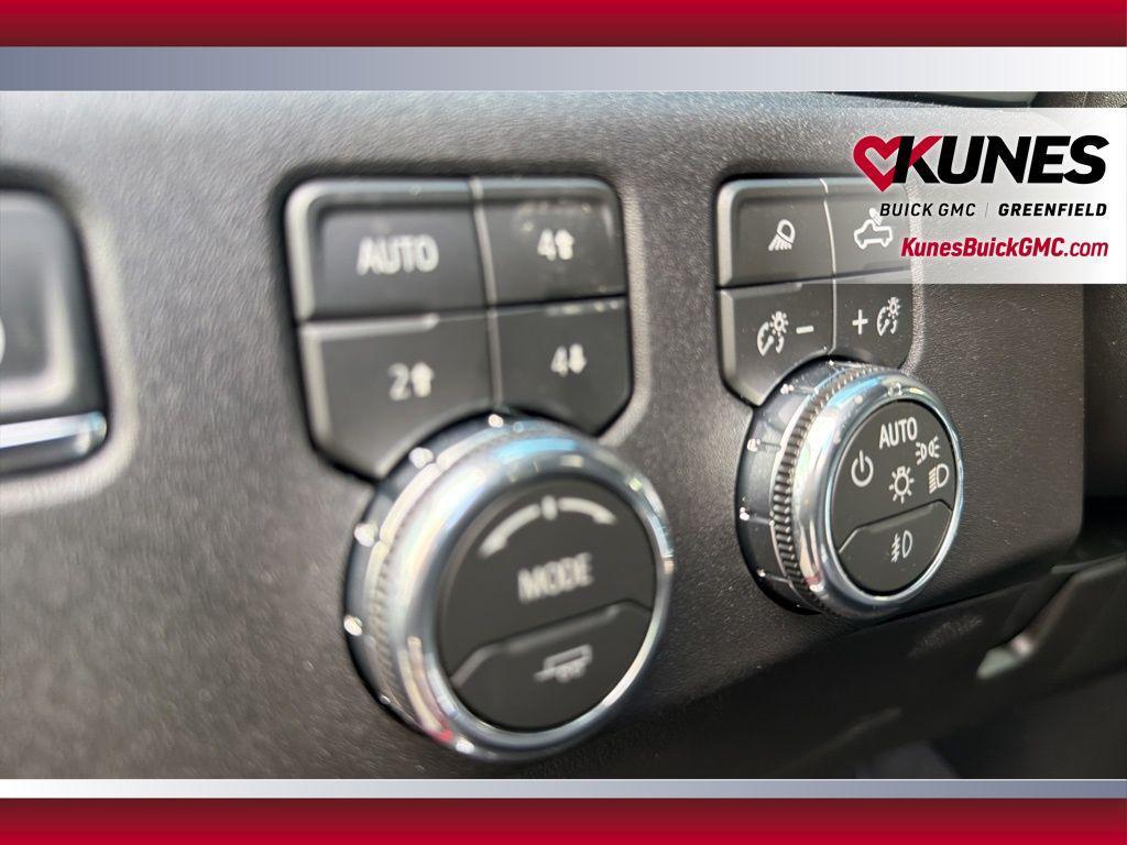 new 2026 GMC Sierra 1500 car, priced at $57,338