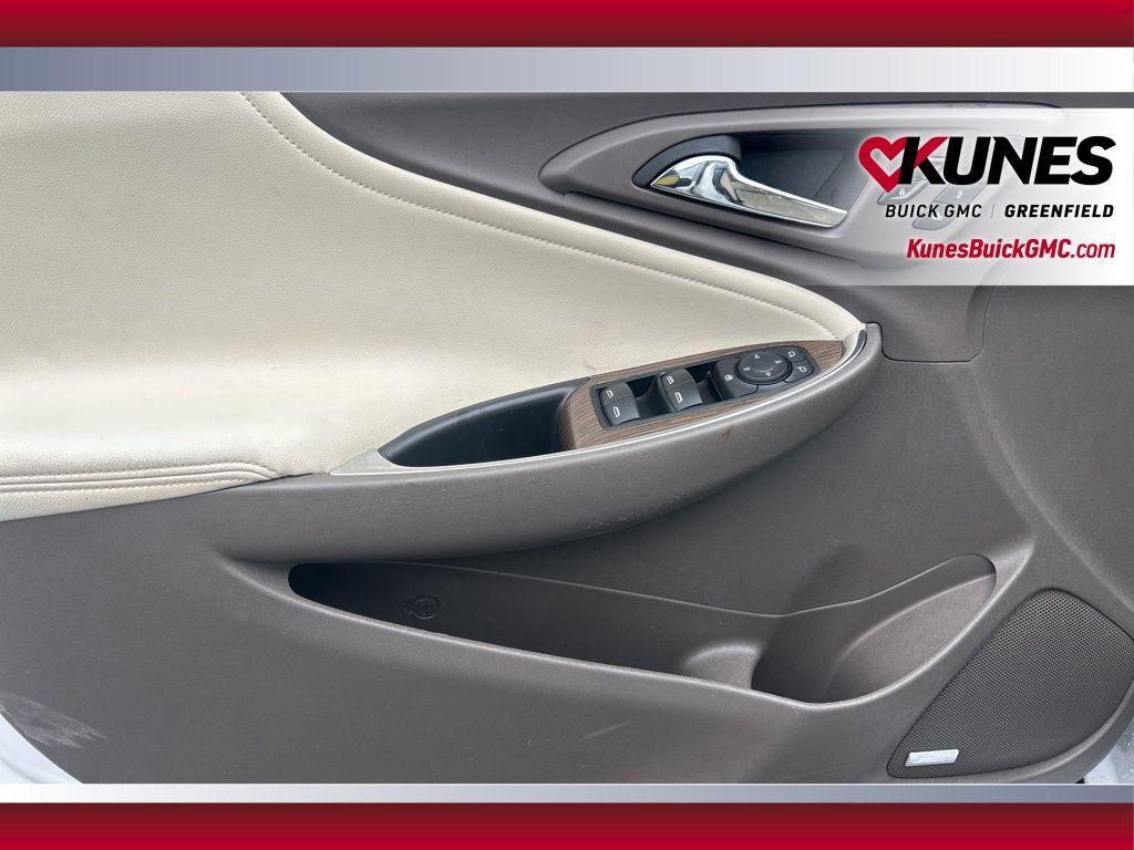 used 2024 Chevrolet Malibu car, priced at $20,399