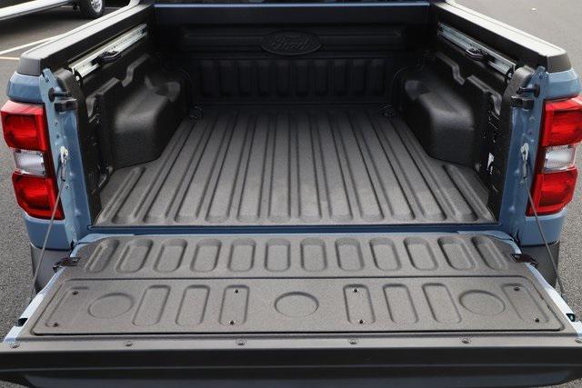 new 2025 Ford Maverick car, priced at $37,999