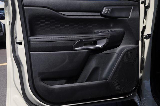 new 2025 Ford Ranger car, priced at $38,999