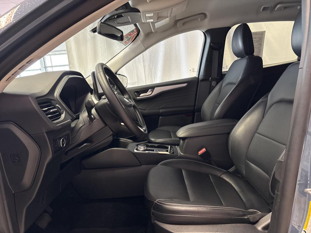 used 2025 Ford Escape car, priced at $25,908