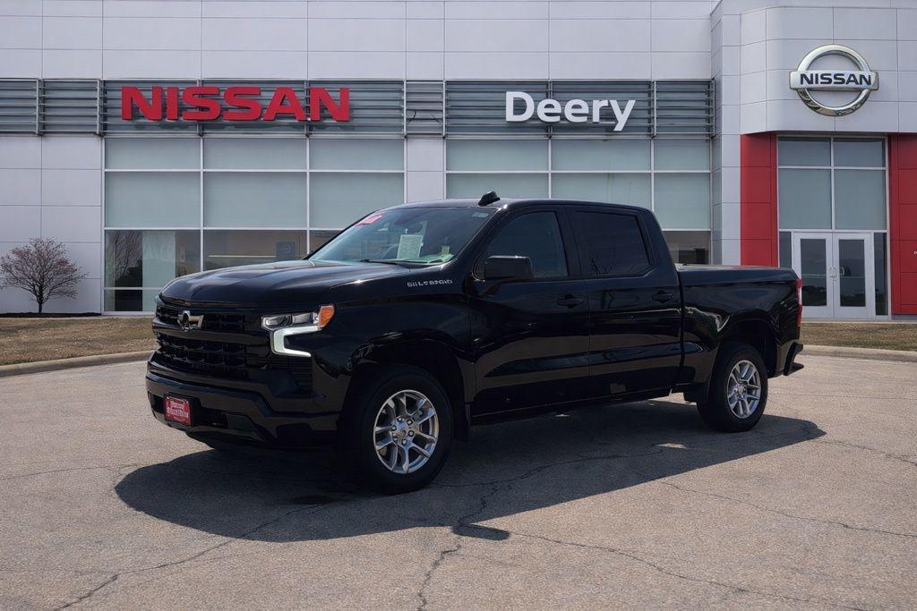 used 2024 Chevrolet Silverado 1500 car, priced at $36,179