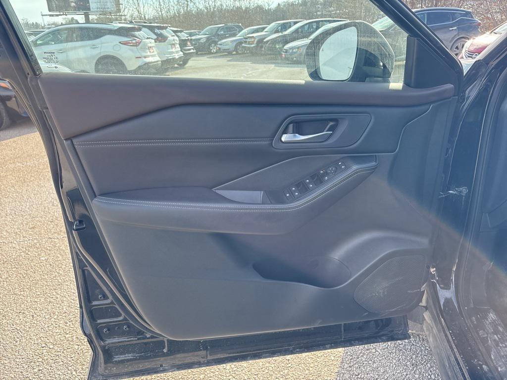 used 2023 Nissan Rogue car, priced at $22,274