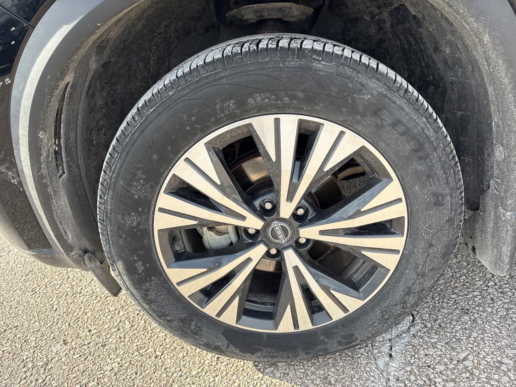 used 2023 Nissan Rogue car, priced at $22,274