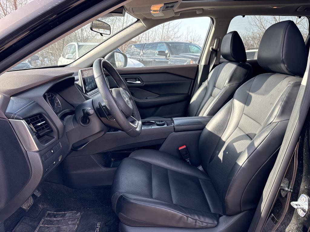 used 2023 Nissan Rogue car, priced at $22,274
