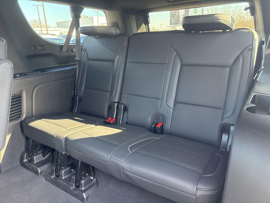 used 2021 GMC Yukon XL car, priced at $53,567