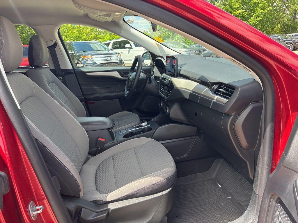 used 2022 Ford Escape car, priced at $20,913
