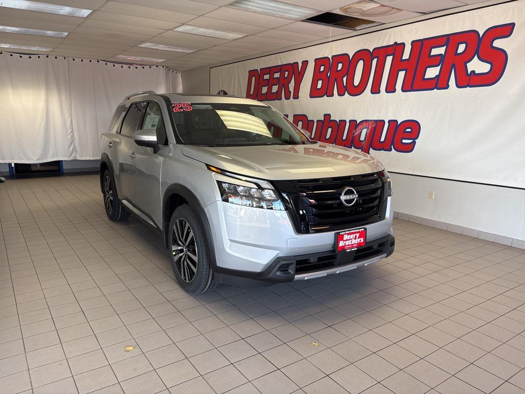 new 2025 Nissan Pathfinder car, priced at $45,977