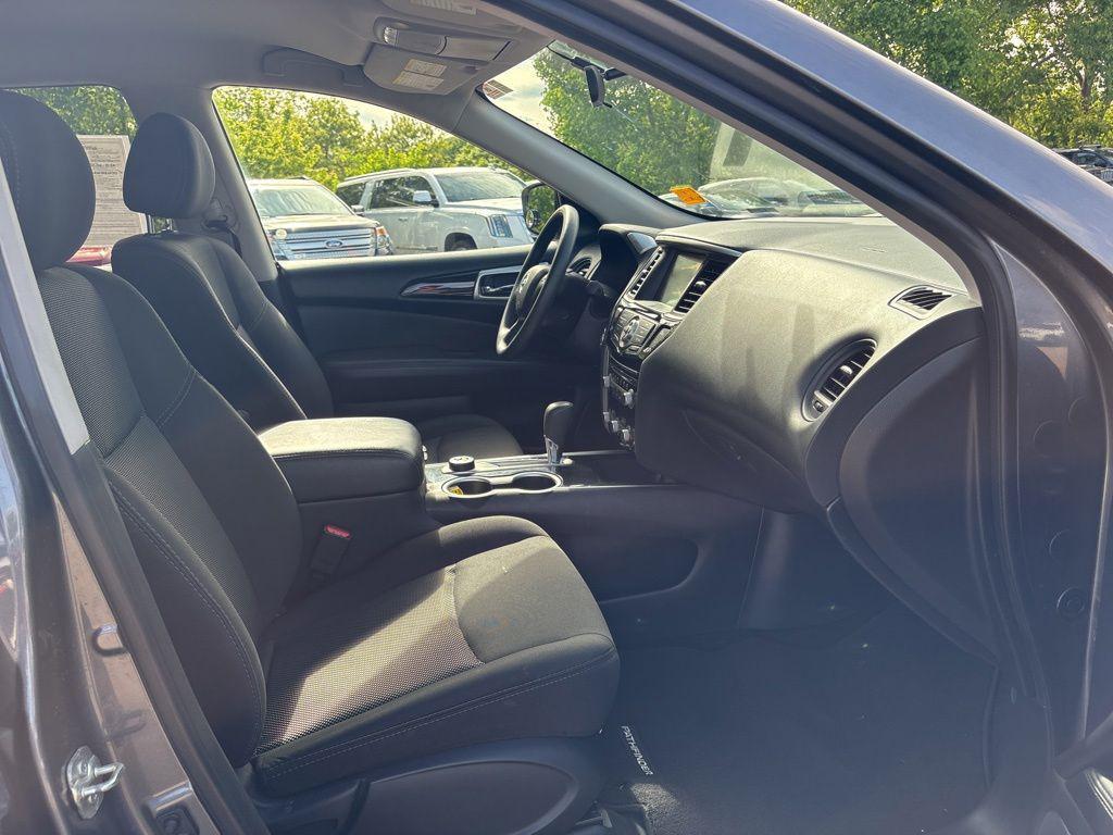 used 2019 Nissan Pathfinder car, priced at $17,937