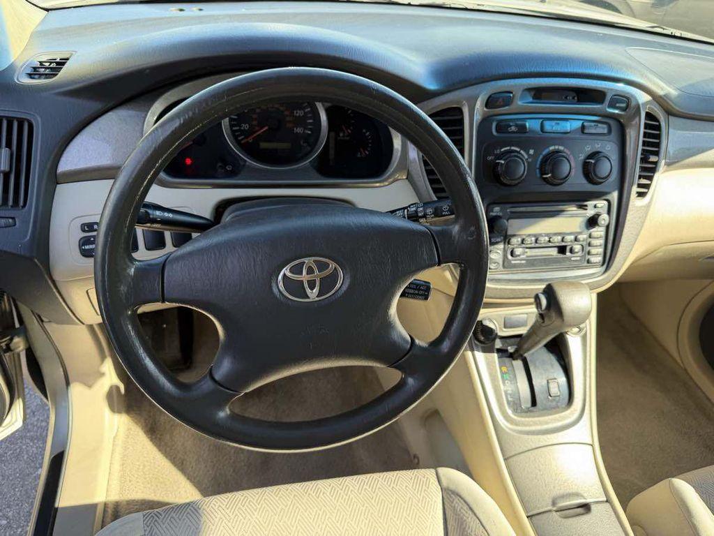 used 2003 Toyota Highlander car, priced at $5,995