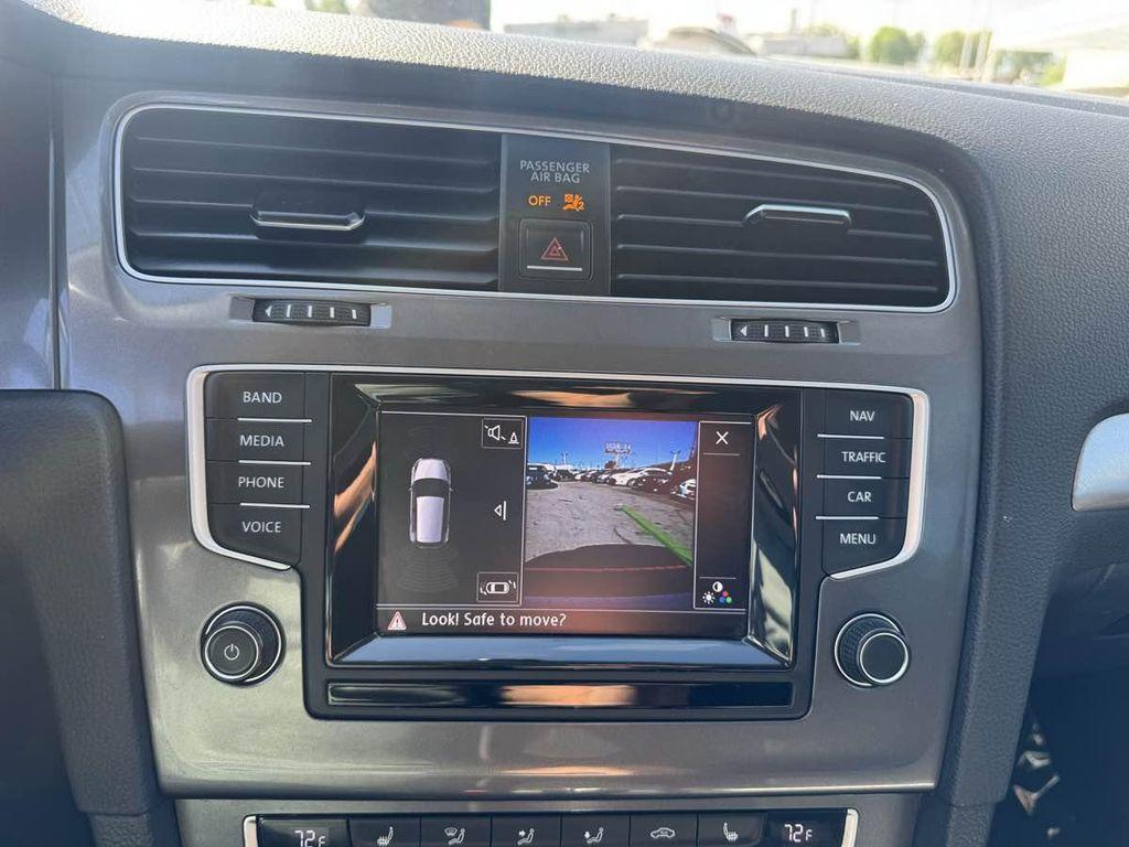 2015 Volkswagen e-Golf