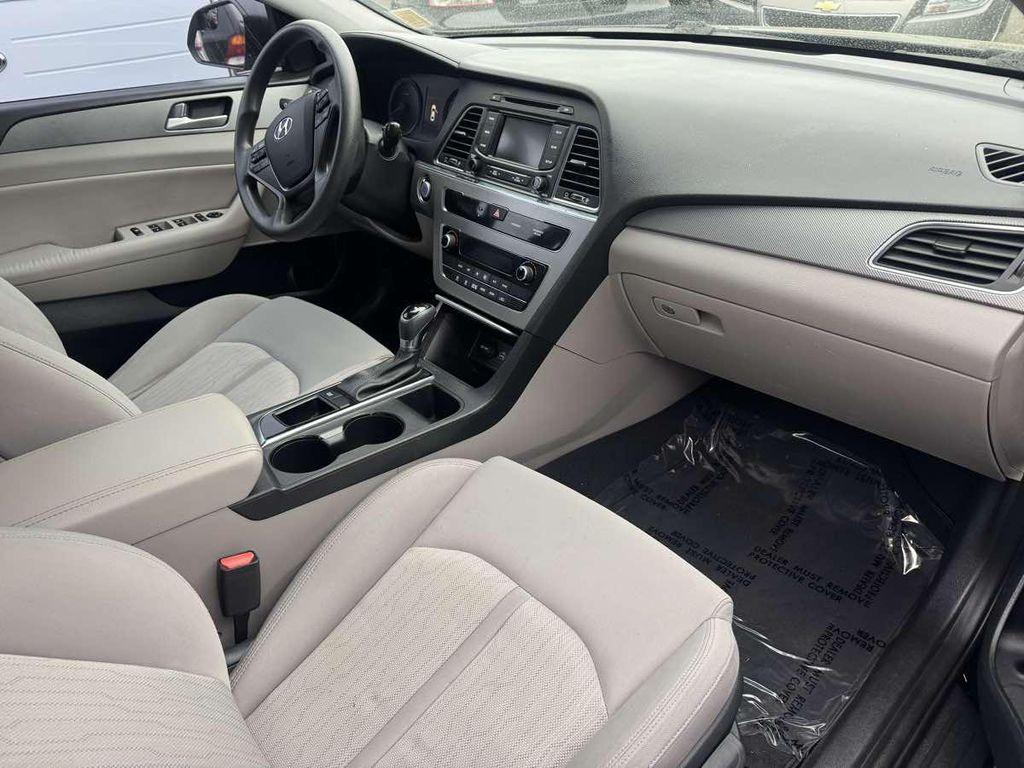 used 2016 Hyundai Sonata Hybrid car, priced at $7,995